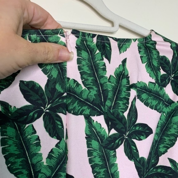 St. John Spring 2018 Tropical Palm Leaf Sheath Dress Size 8 - Picture 7 of 10